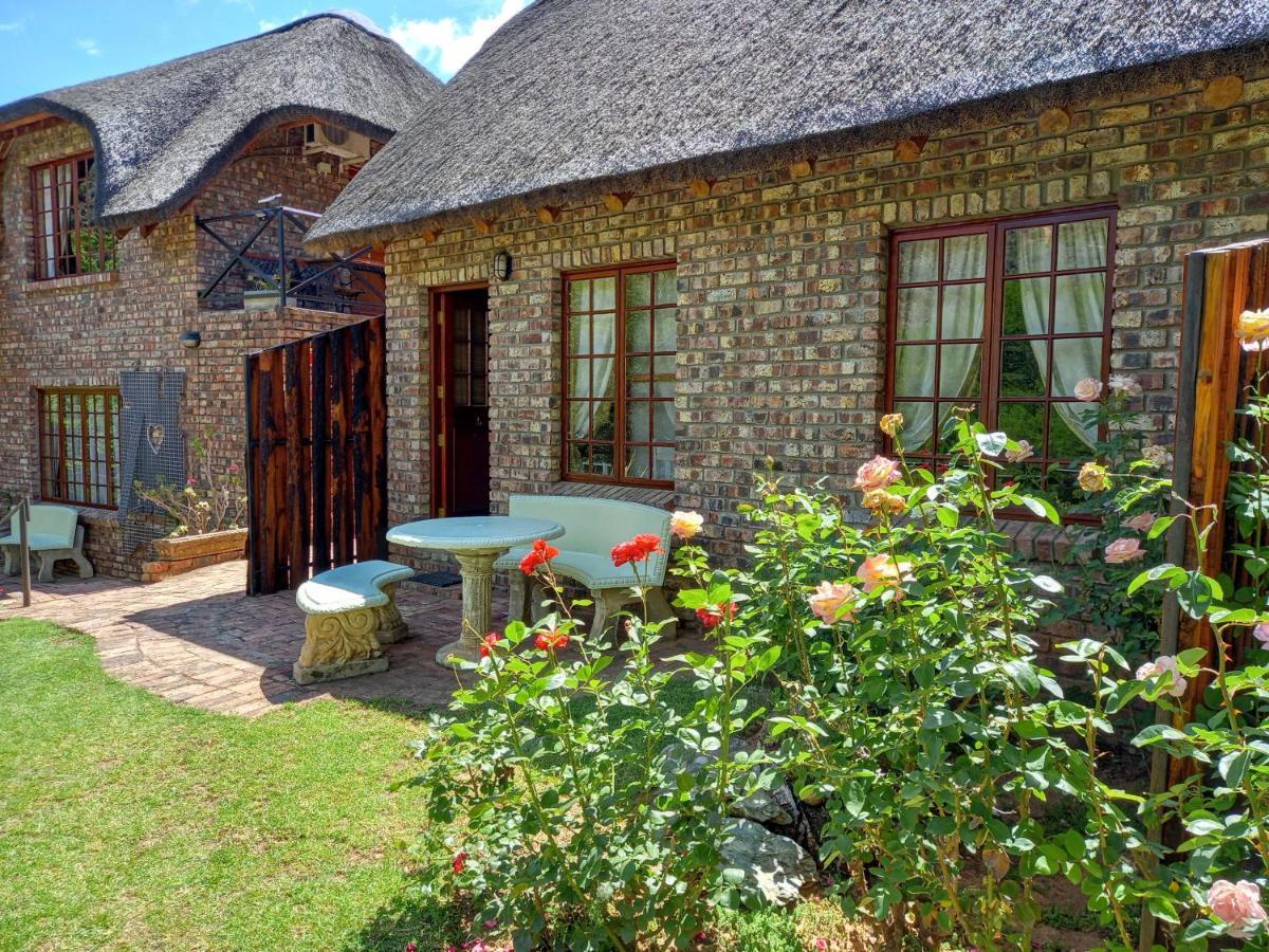 De Poort Country Lodge Oudtshoorn Exterior foto