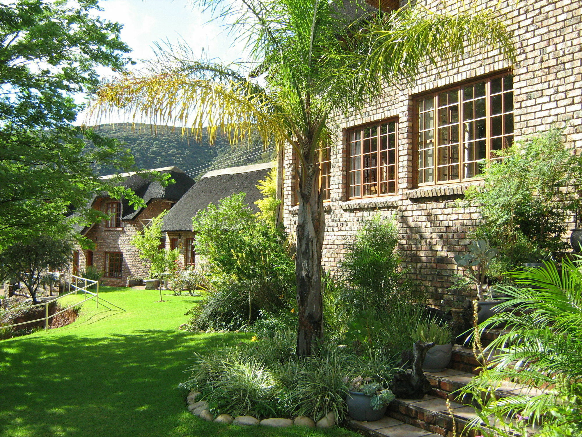 De Poort Country Lodge Oudtshoorn Exterior foto
